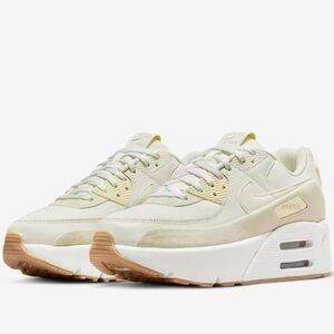 Nike Air Max 90 LV8 Women’s 8.5 in Sail/Phantom/Light Orewood Brown/Sail